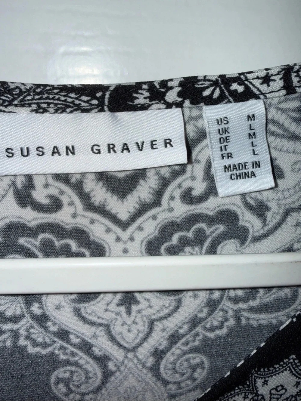 Susan Graver Womens M Liquid Knit Boho Tunic Top Black/White V- Neck 3/4 Sleeve